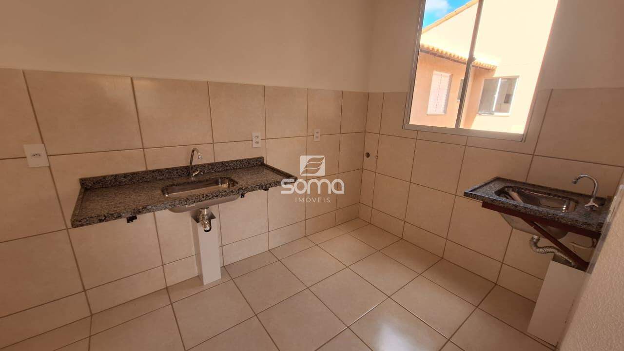 Apartamento à venda no Serra Dourada: