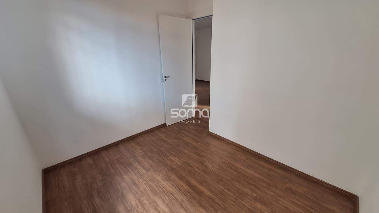 Apartamento à venda no Bernardo de Souza: 