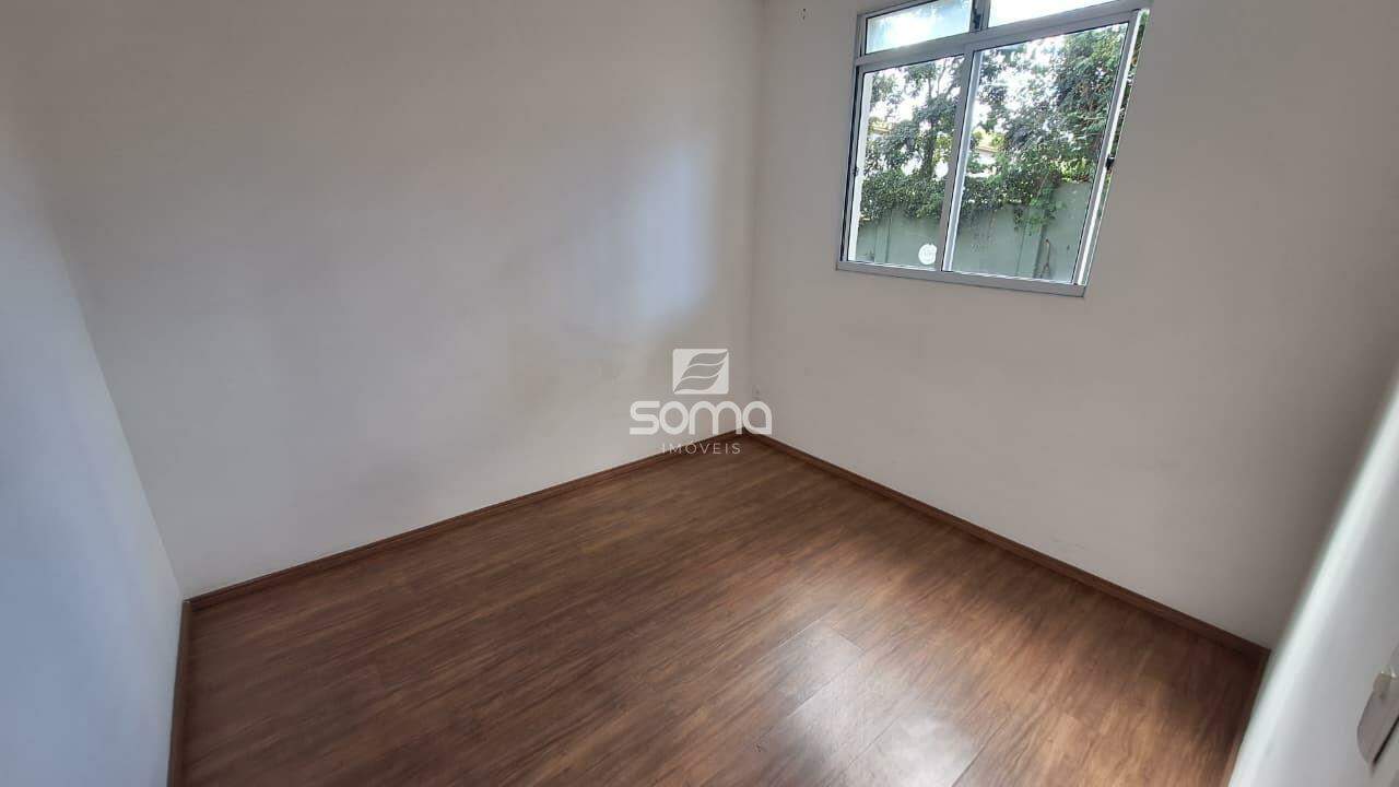 Apartamento à venda no Bernardo de Souza: 