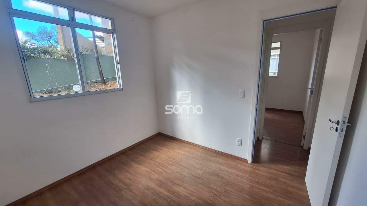 Apartamento à venda no Bernardo de Souza: 