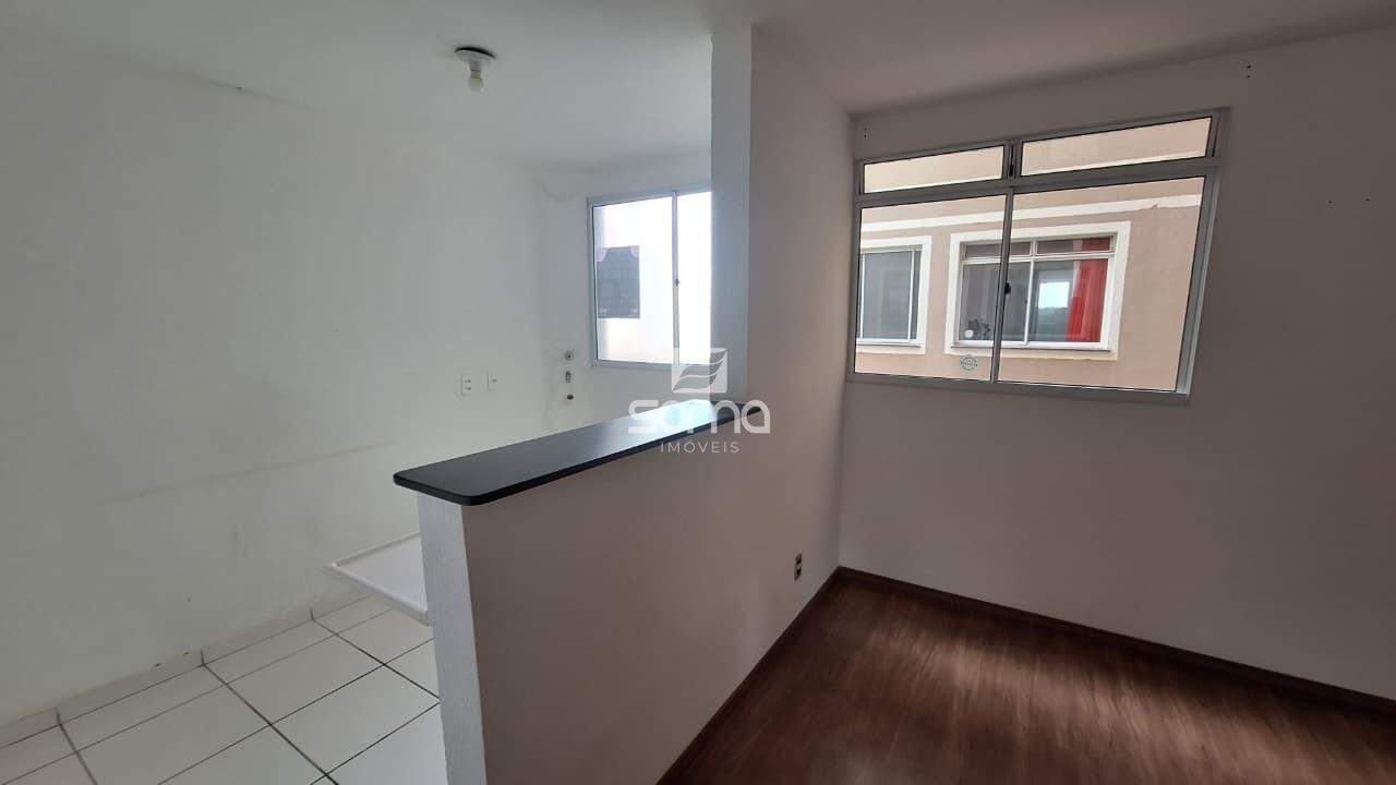 Apartamento à venda no Bernardo de Souza: 