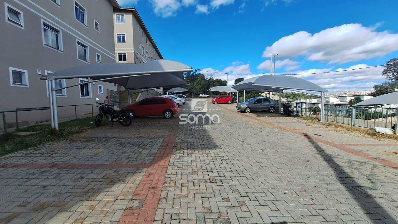 Apartamento à venda no Bernardo de Souza: 