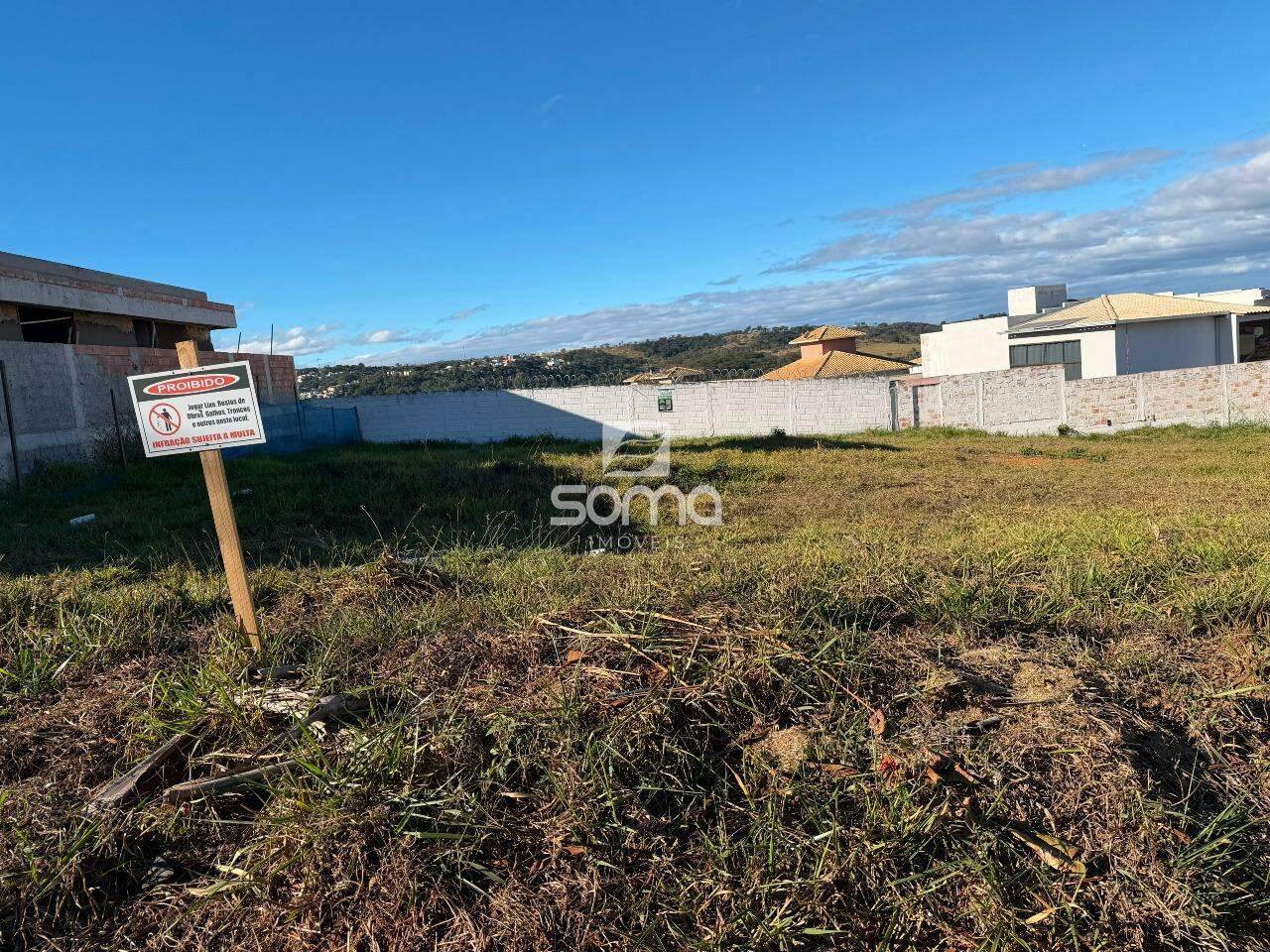 Lote à venda no Condominio Rosa dos Ventos: