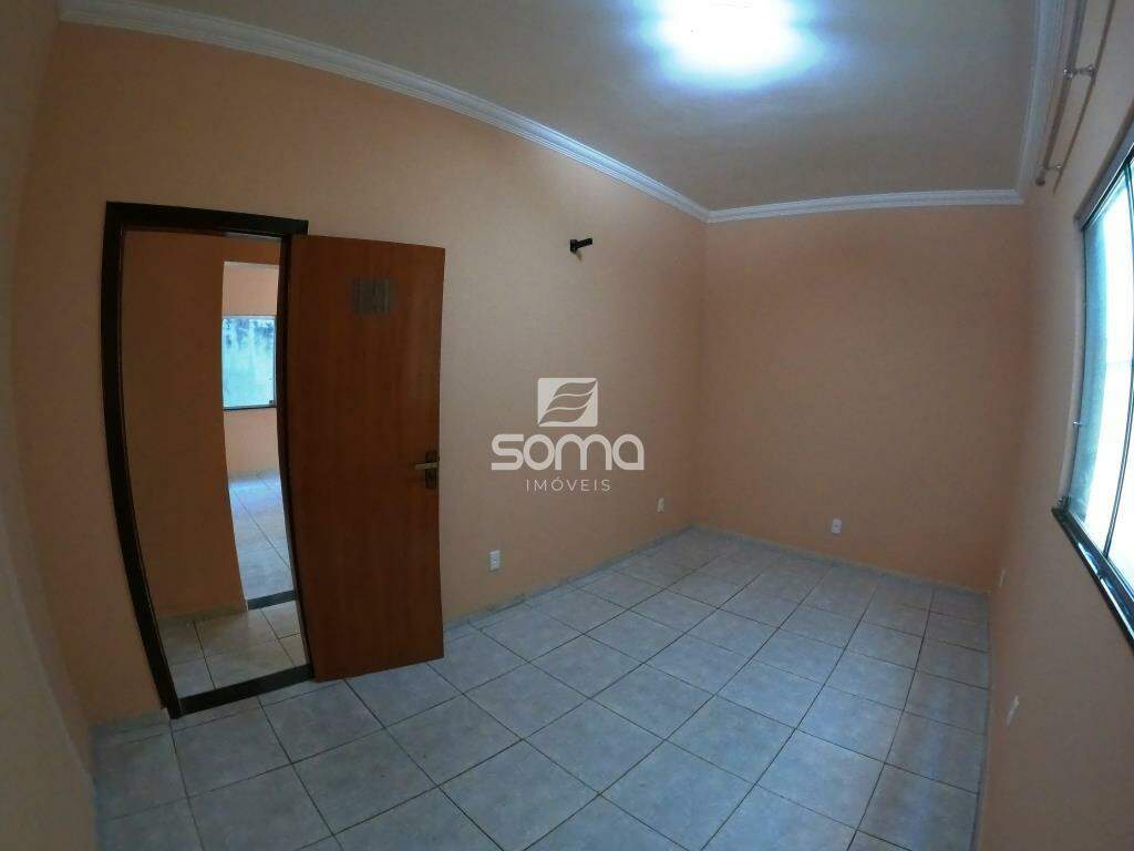 Casa para aluguel no Vida Nova: