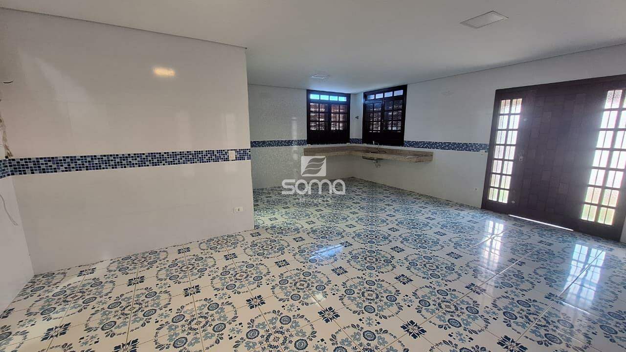 Casa em condomínio à venda no Rosa dos Ventos: