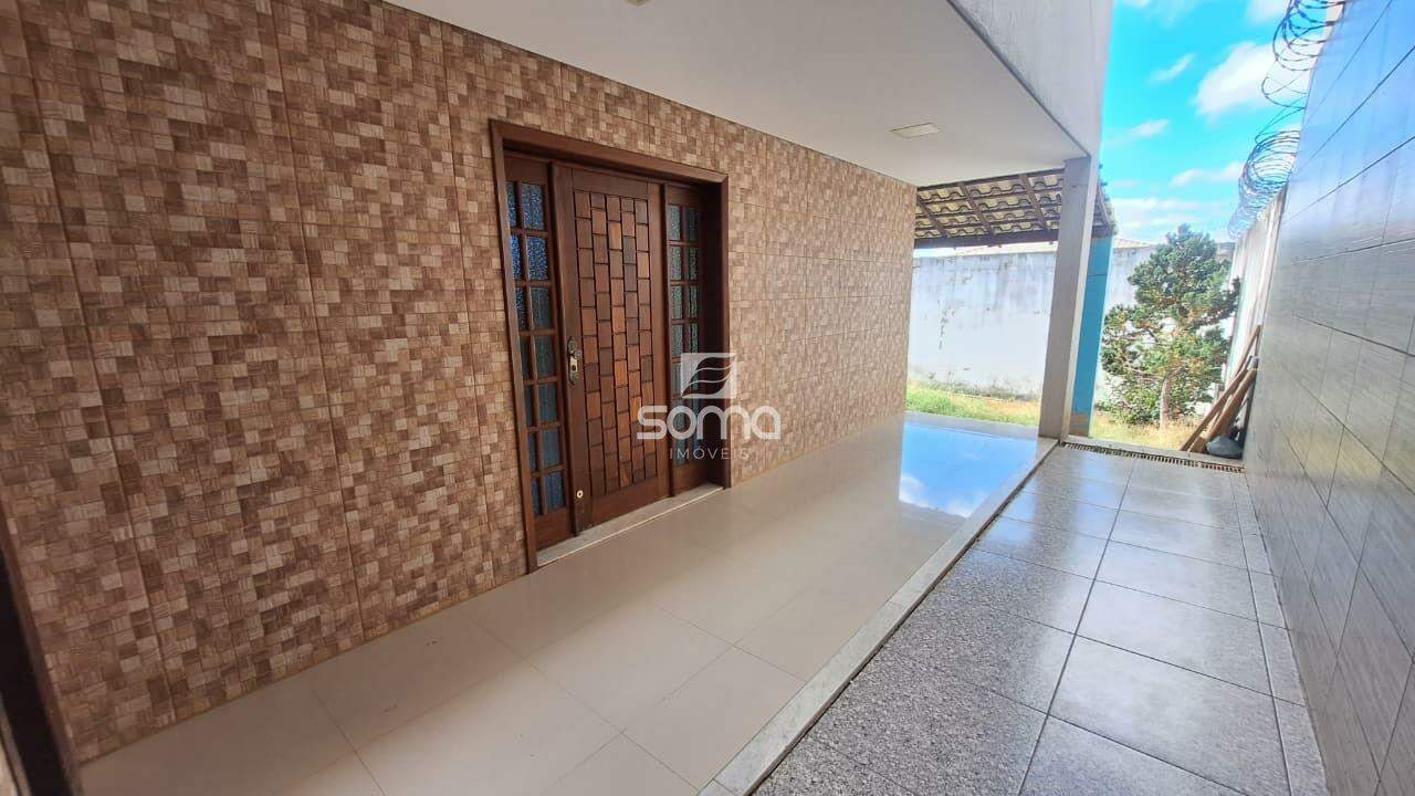 Casa em condomínio à venda no Rosa dos Ventos: