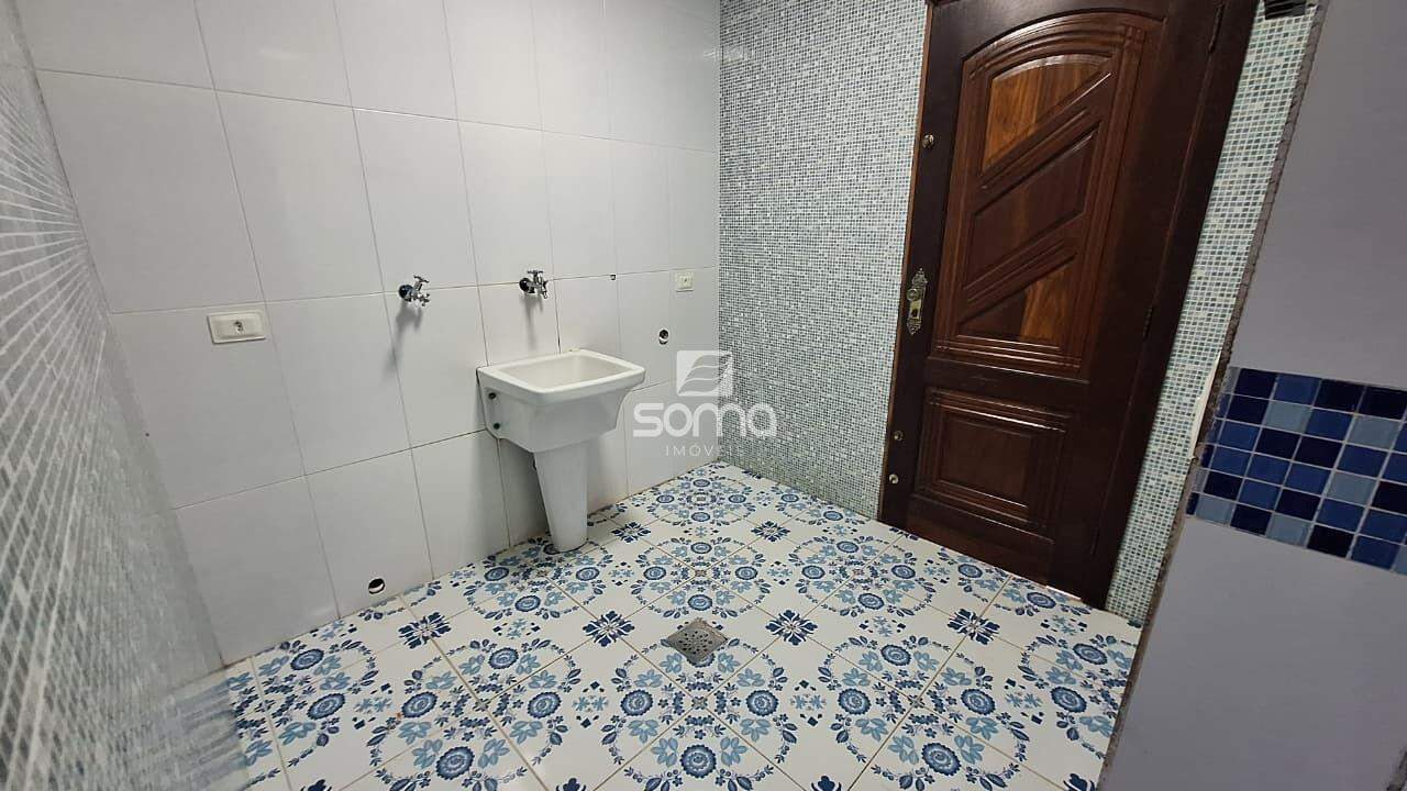 Casa em condomínio à venda no Rosa dos Ventos: