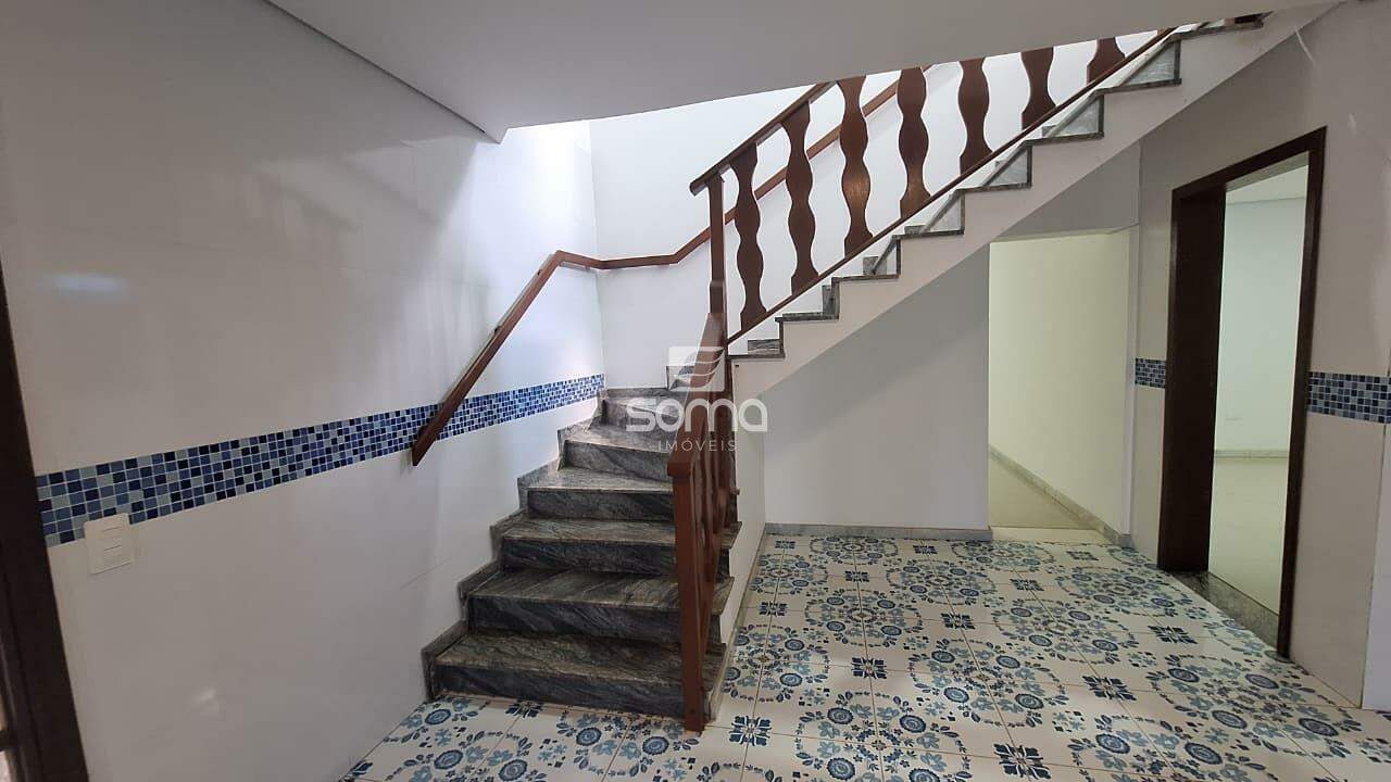 Casa em condomínio à venda no Rosa dos Ventos: