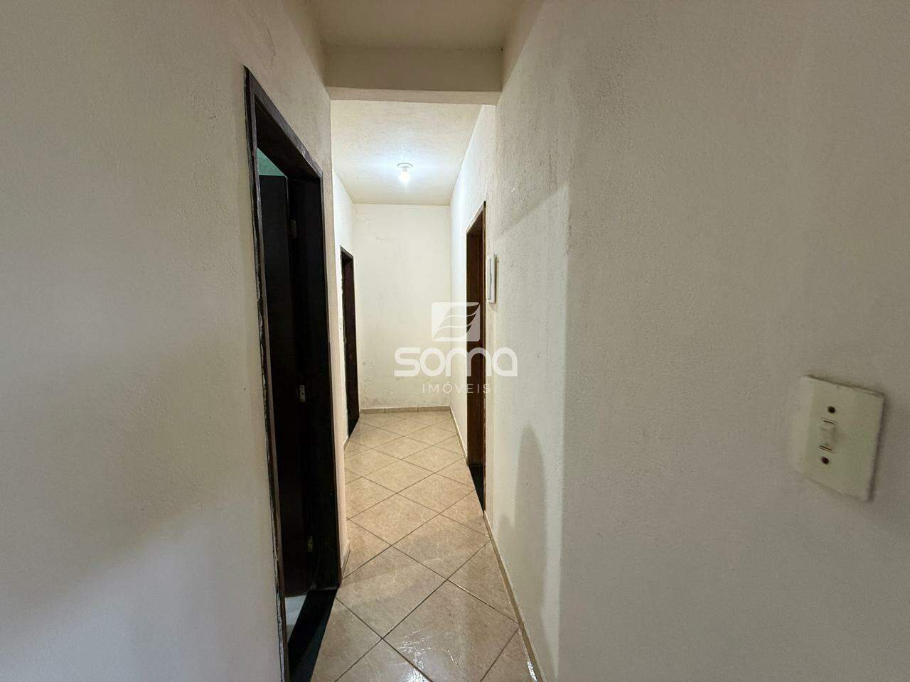 Casa à venda no Célvia: