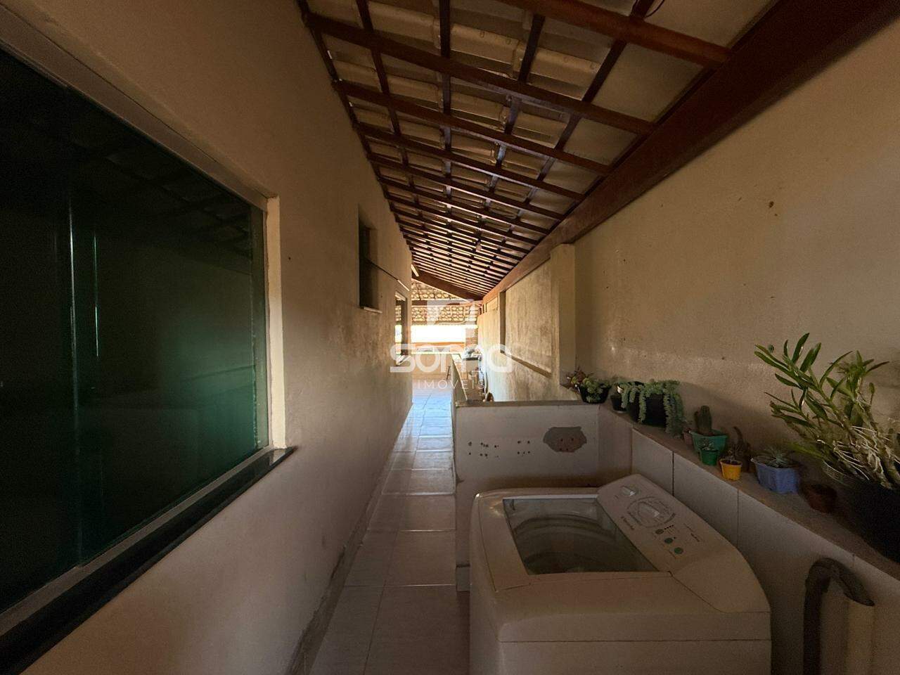Casa à venda no Célvia: