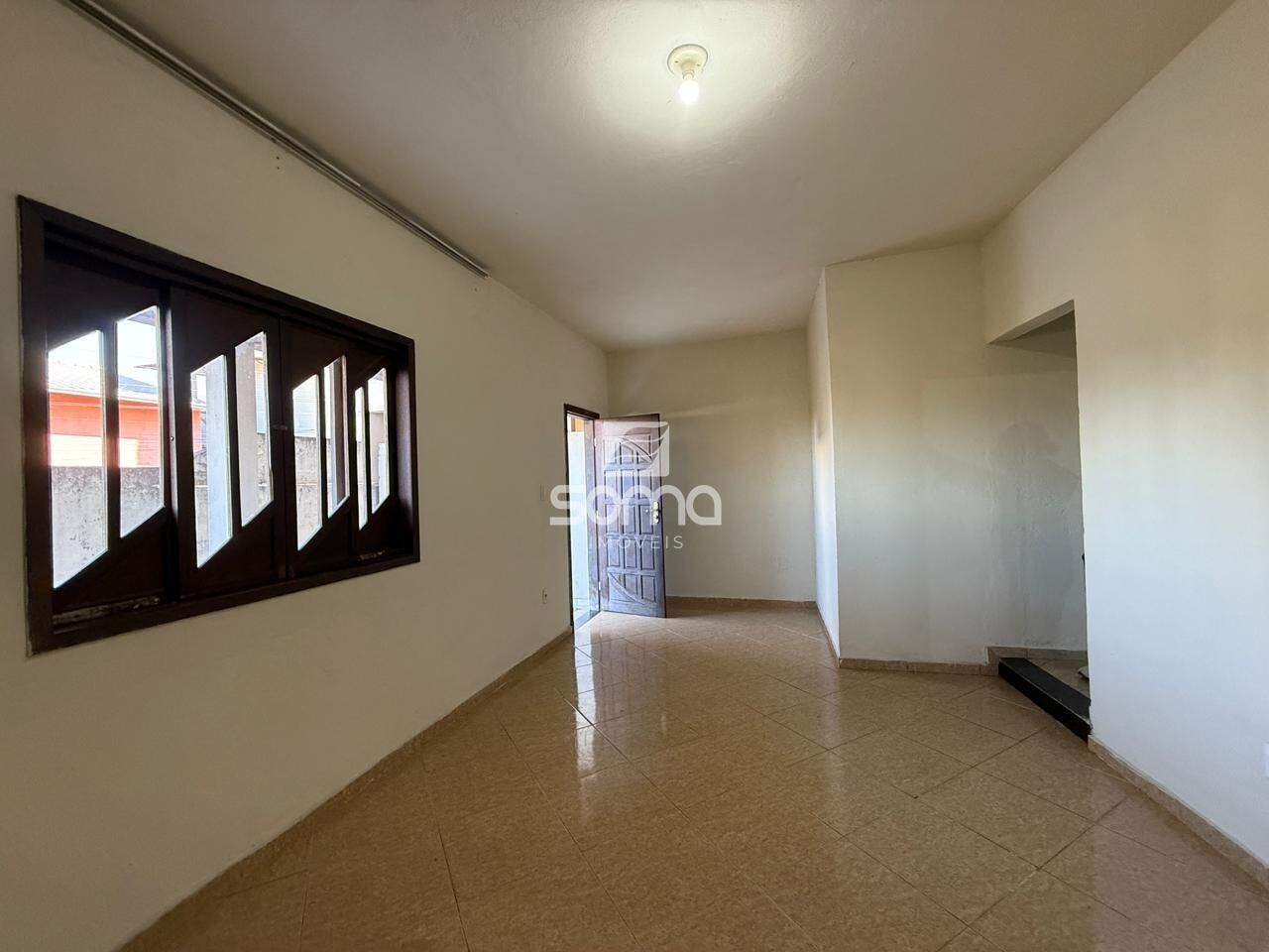 Casa à venda no Célvia: