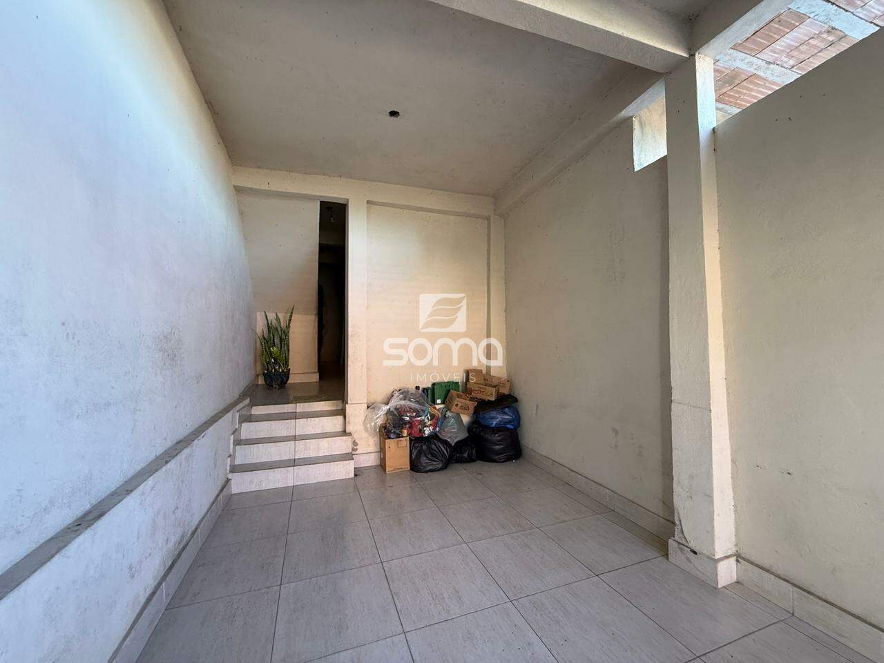 Casa à venda no Célvia: