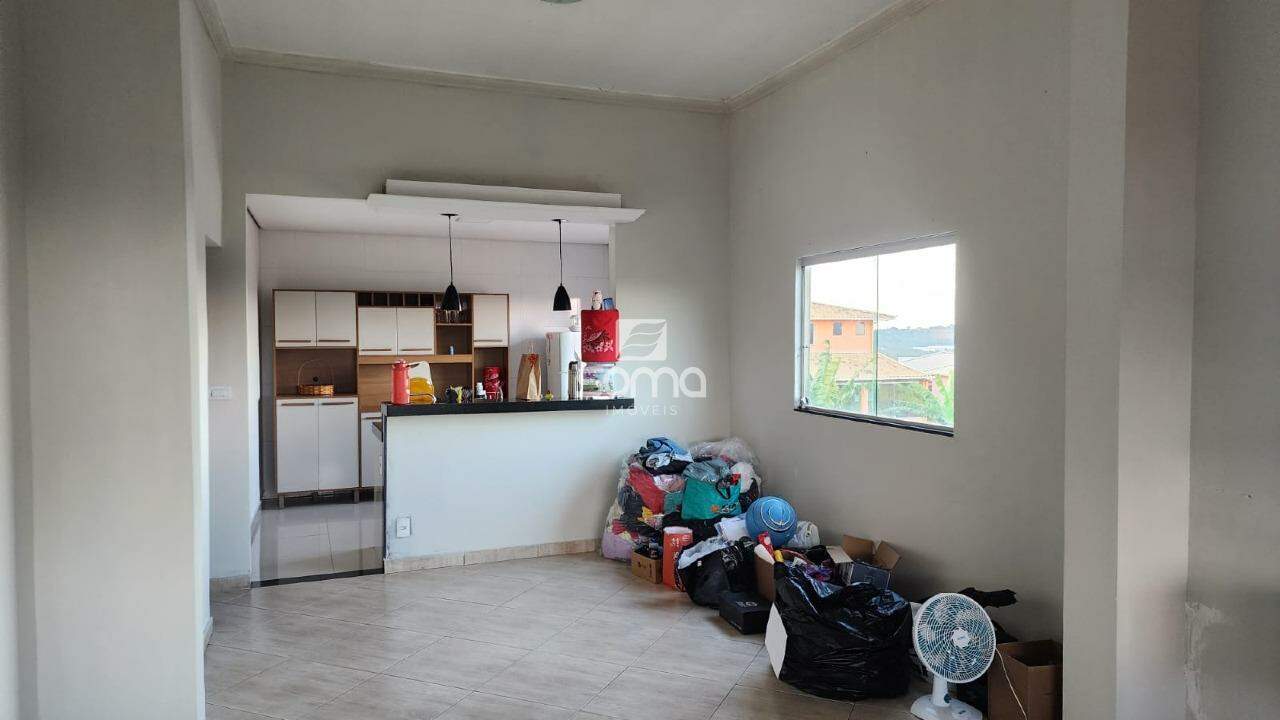 Casa à venda no Célvia: