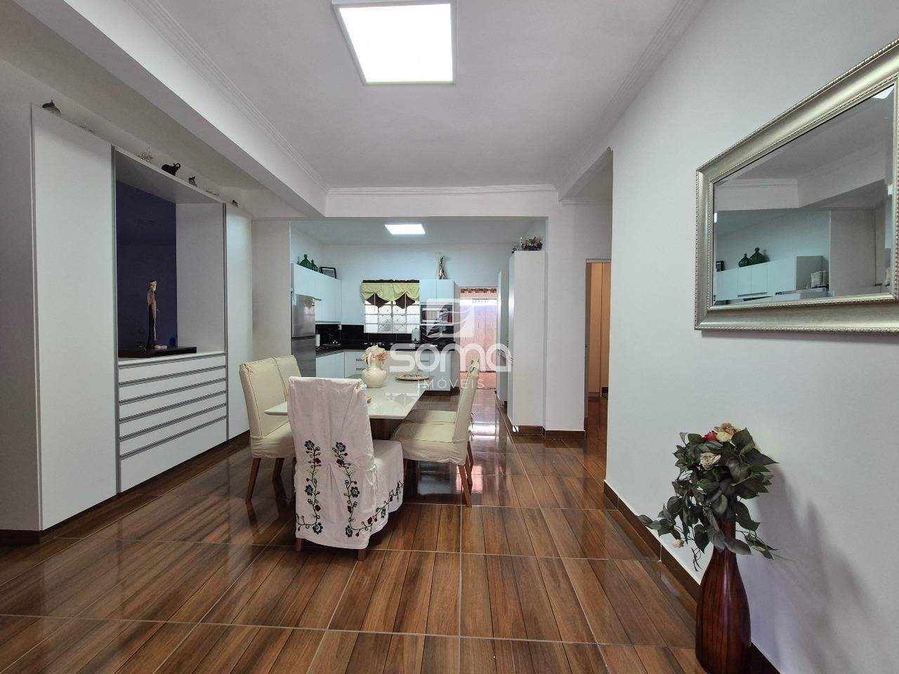 Casa à venda no Jardim Encantado: