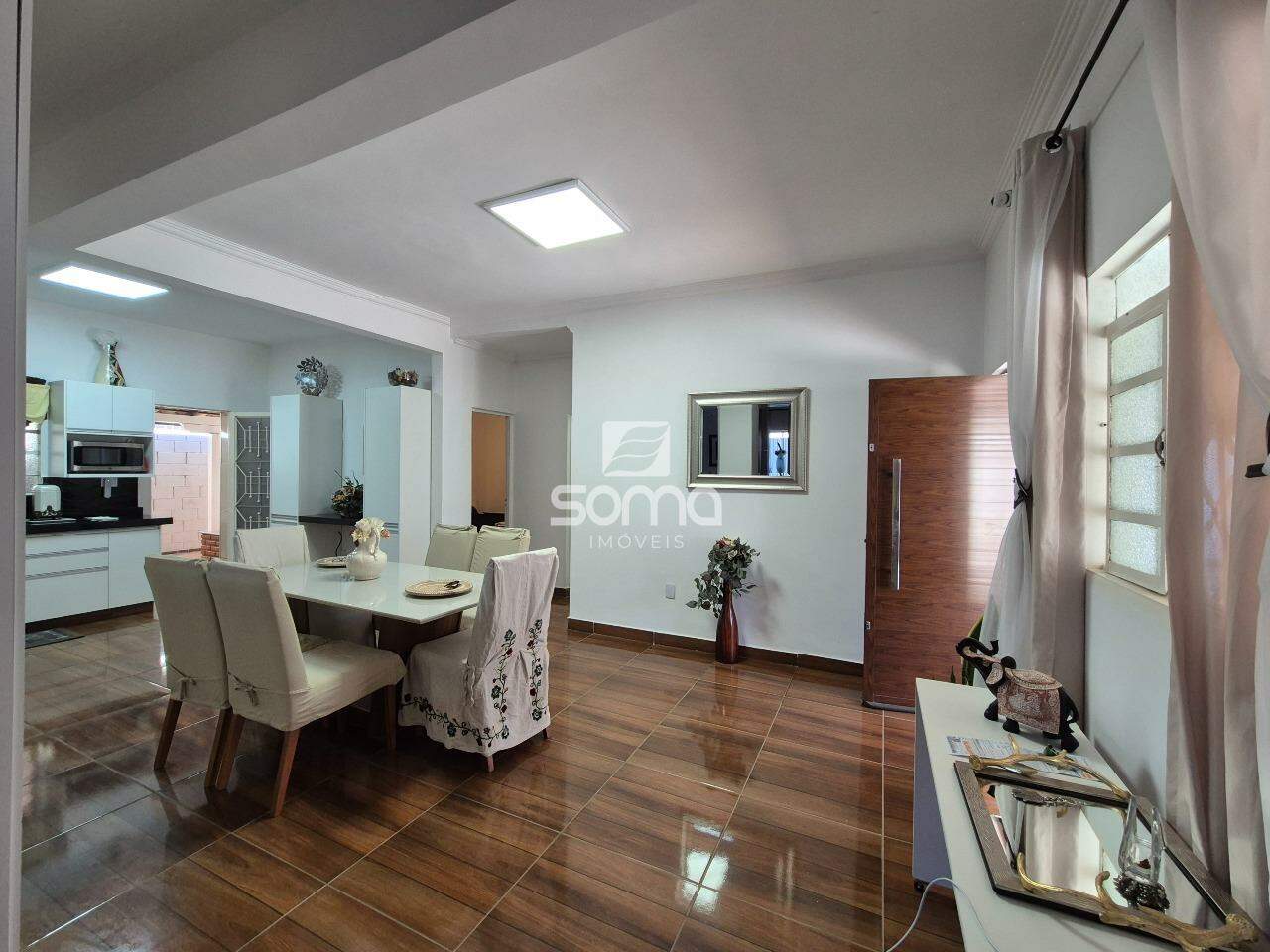 Casa à venda no Jardim Encantado: