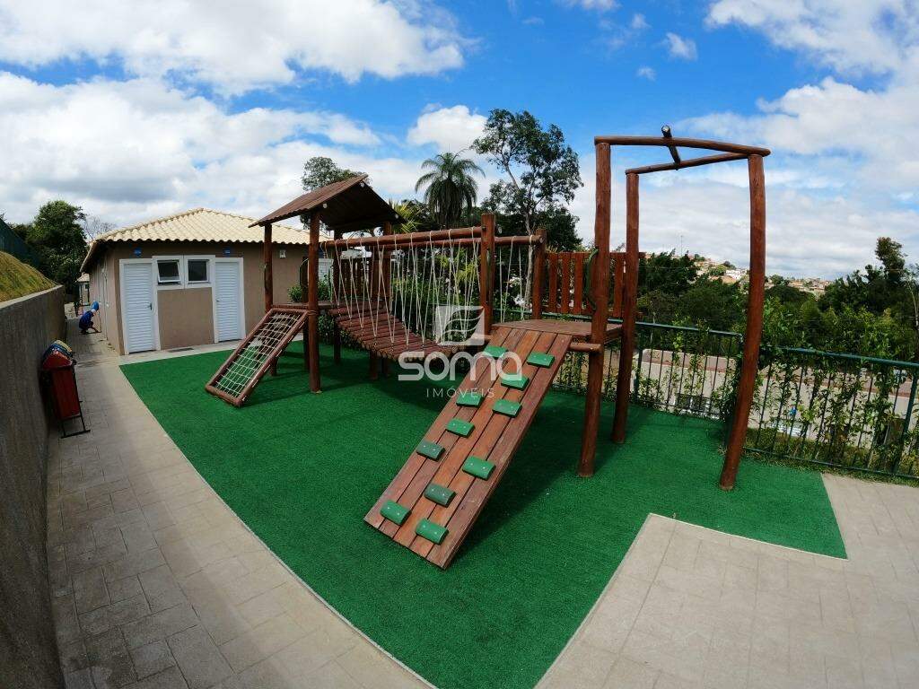 Apartamento à venda no Bernardo de Souza: 