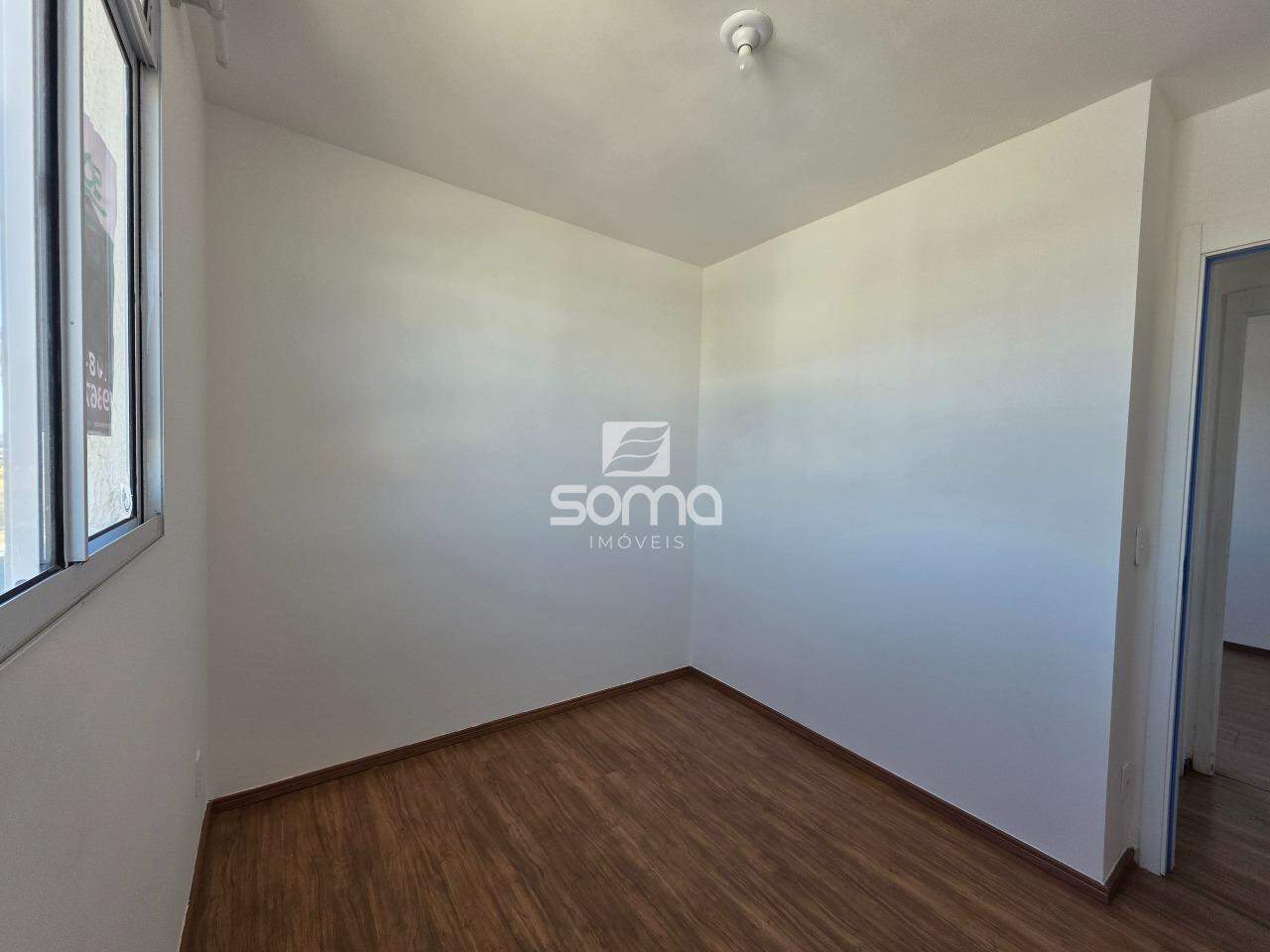 Apartamento à venda no Bernardo de Souza: 