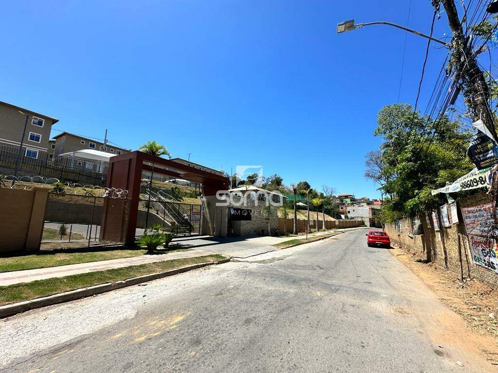 Apartamento à venda no Bernardo de Souza: 