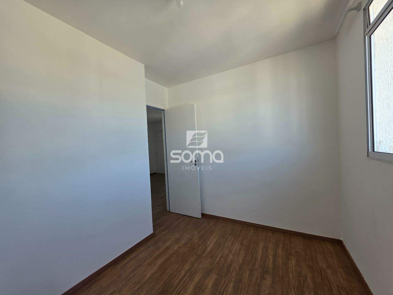 Apartamento à venda no Bernardo de Souza: 