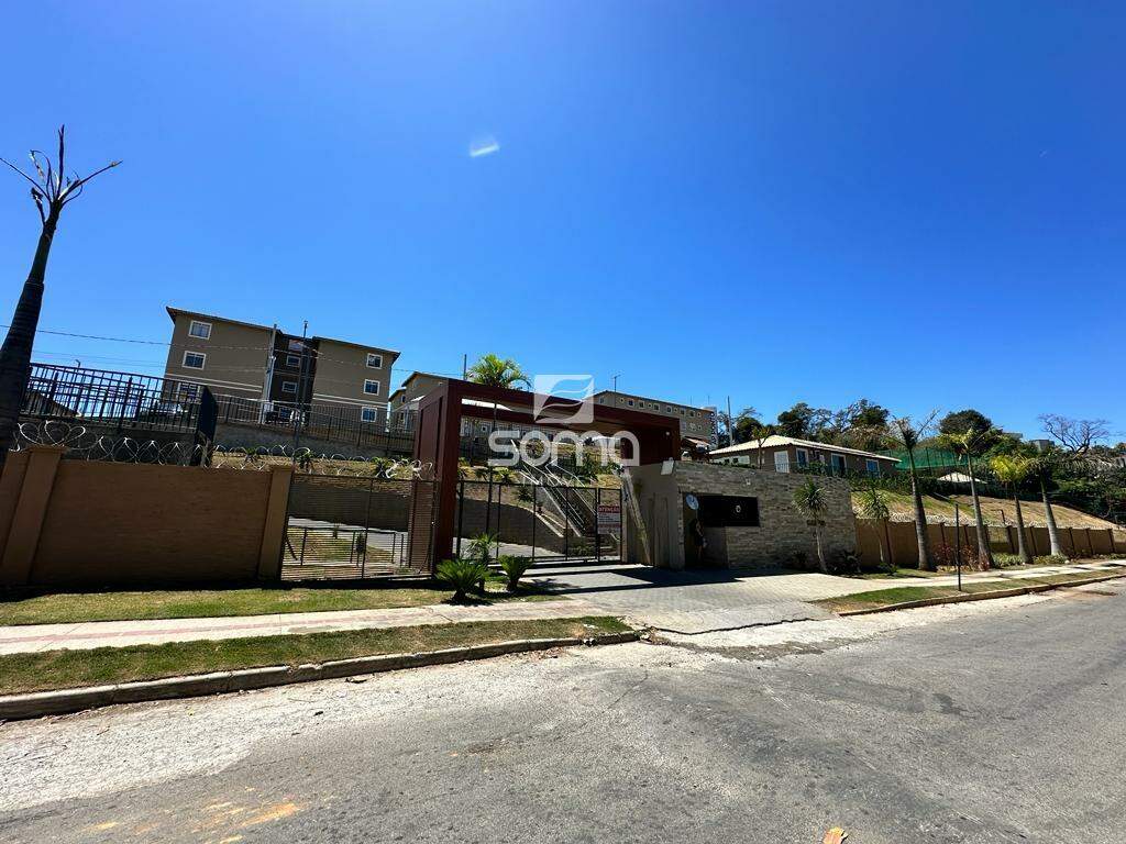 Apartamento à venda no Bernardo de Souza: 