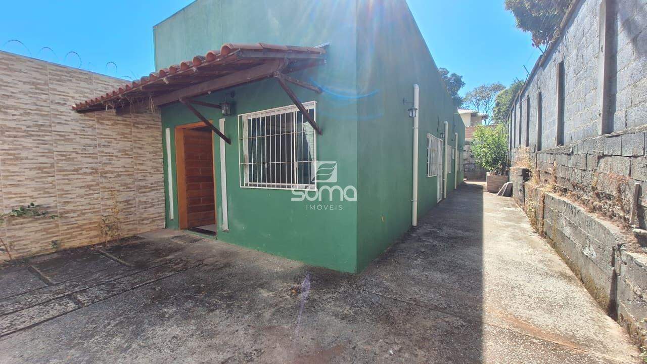 Casa à venda no Chácaras Cachoeira: