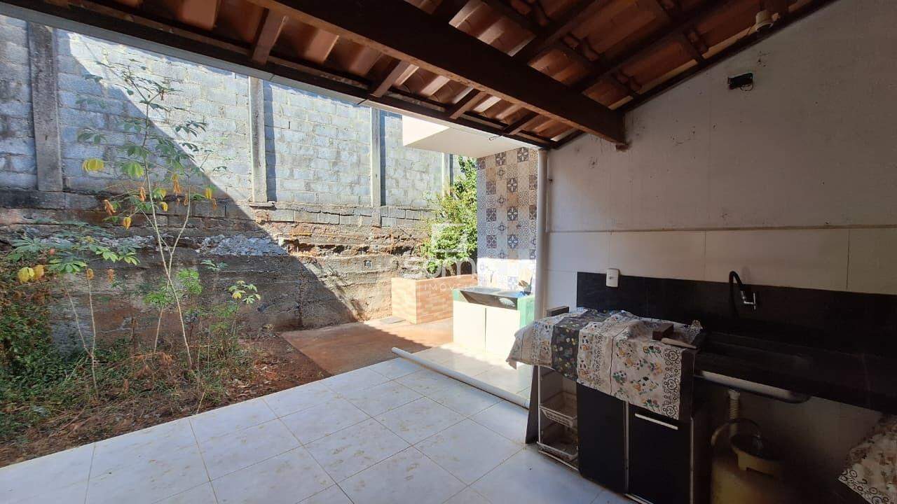 Casa à venda no Chácaras Cachoeira: