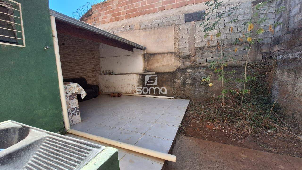 Casa à venda no Chácaras Cachoeira:
