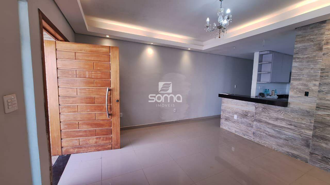 Casa à venda no Chácaras Cachoeira: