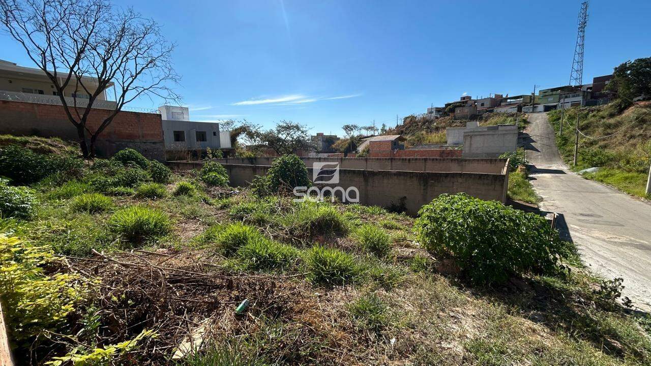 Lote à venda no São Damião:
