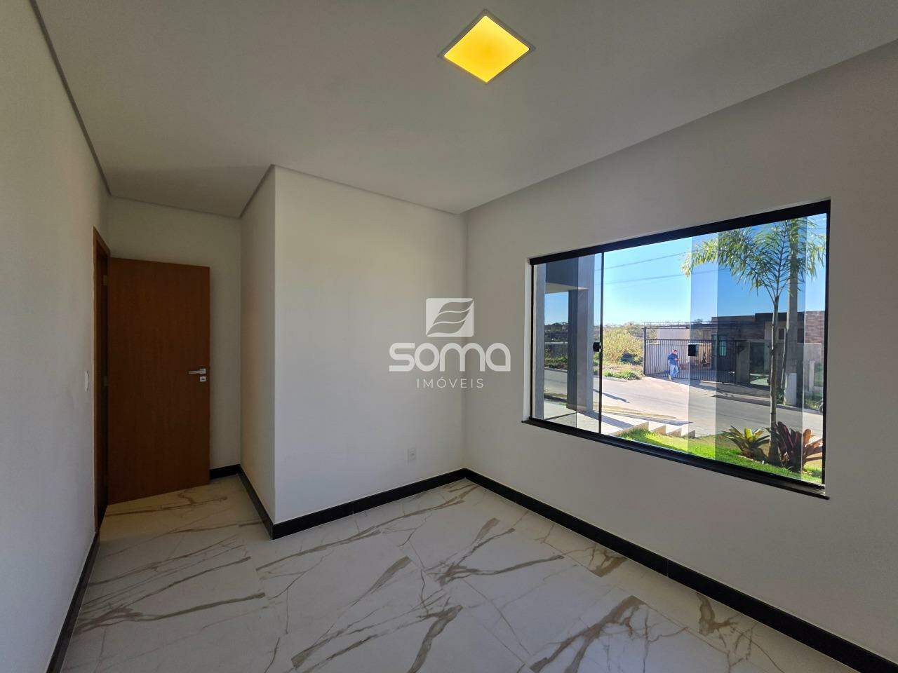 Casa em condomínio à venda no Residencial Parque dos Buritis: