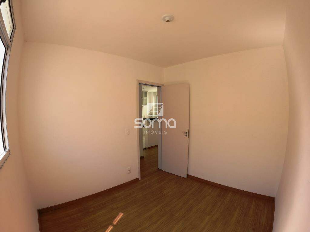 Apartamento para aluguel no Serra Dourada: 