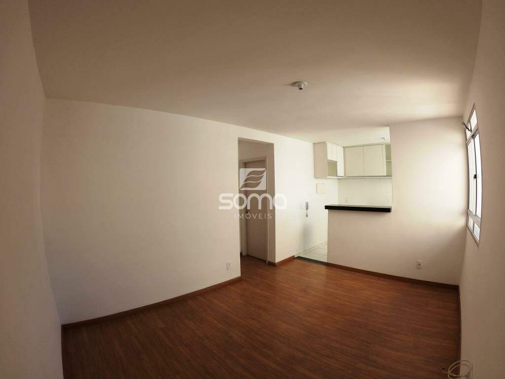Apartamento para aluguel no Serra Dourada: 