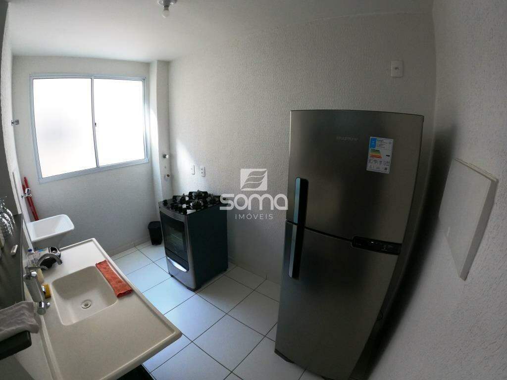 Apartamento para aluguel no Serra Dourada: 