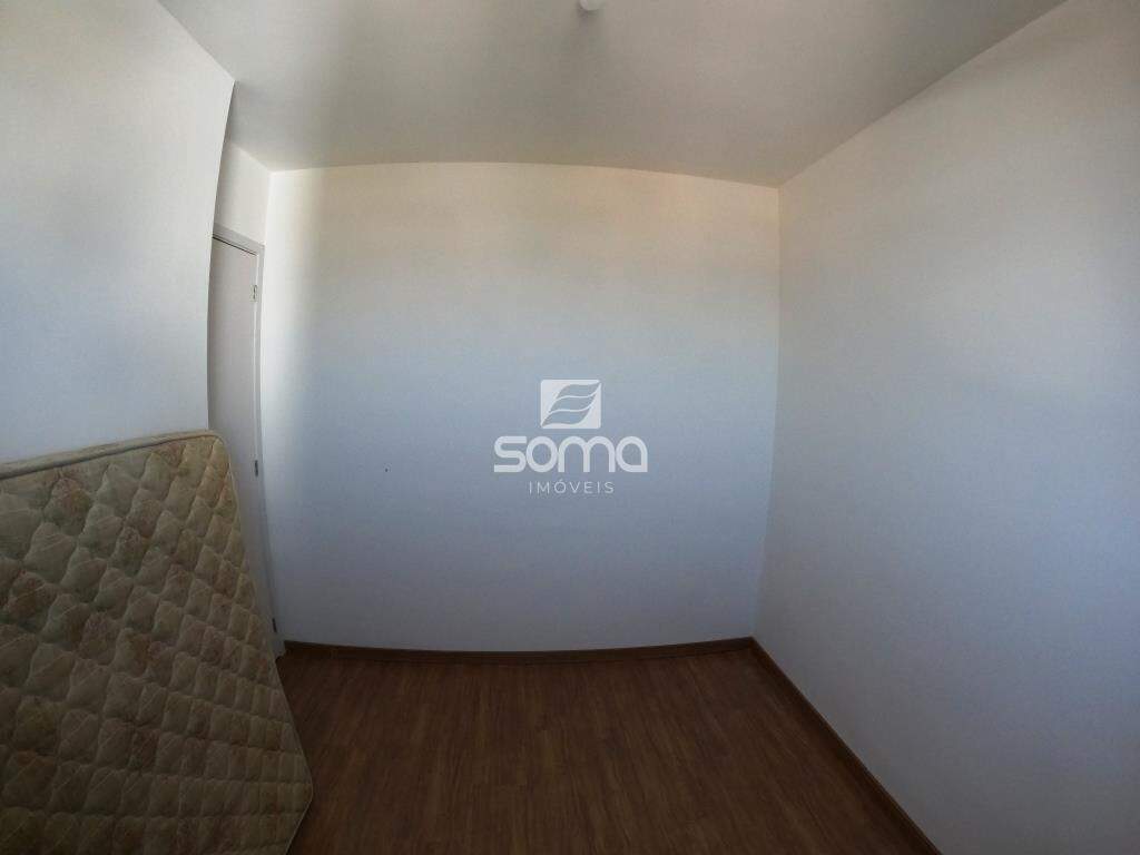 Apartamento para aluguel no Serra Dourada: 