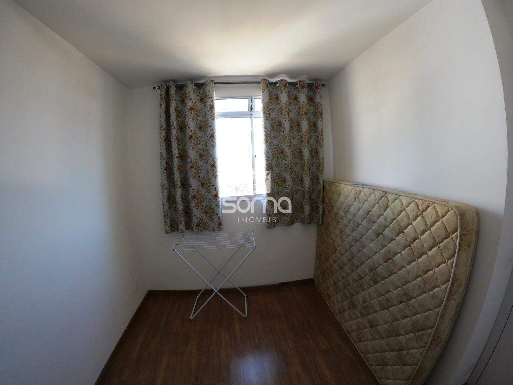 Apartamento para aluguel no Serra Dourada: 
