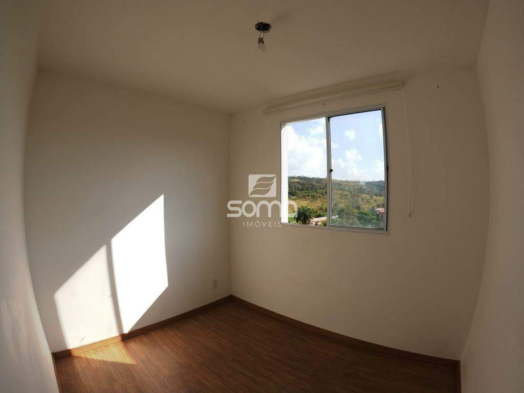 Apartamento para aluguel no Serra Azul: