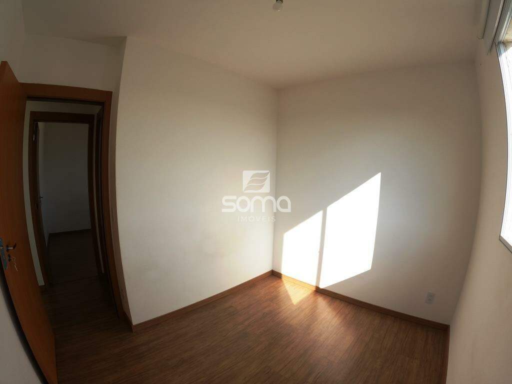 Apartamento para aluguel no Serra Azul: