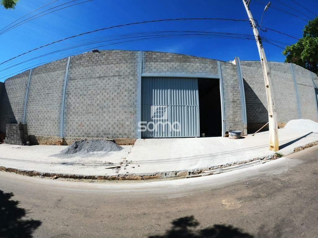 Galpão para aluguel no Jardim Encantado: