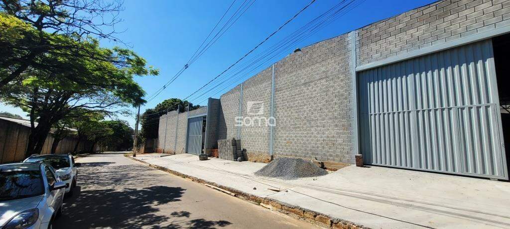 Galpão para aluguel no Jardim Encantado:
