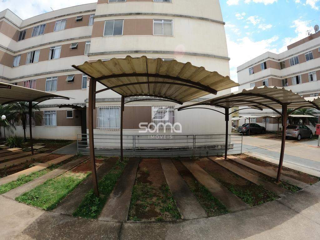 Apartamento para aluguel no Célvia: 