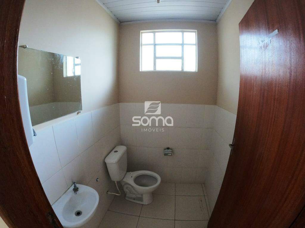 Área Comercial para aluguel no Centro: