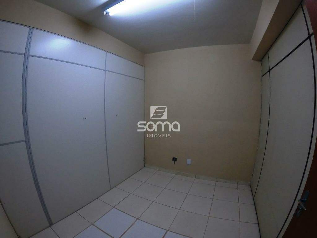 Área Comercial para aluguel no Centro: