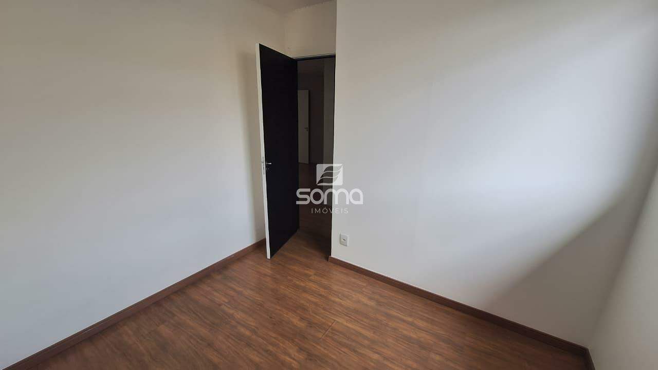 Apartamento à venda no Bernardo de Souza: