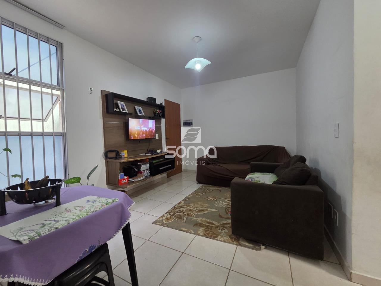 Apartamento à venda no Santa Clara: 