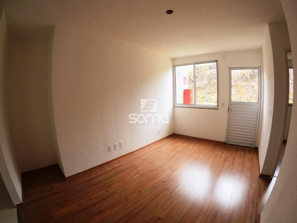 Apartamento para aluguel no Serra Dourada: 