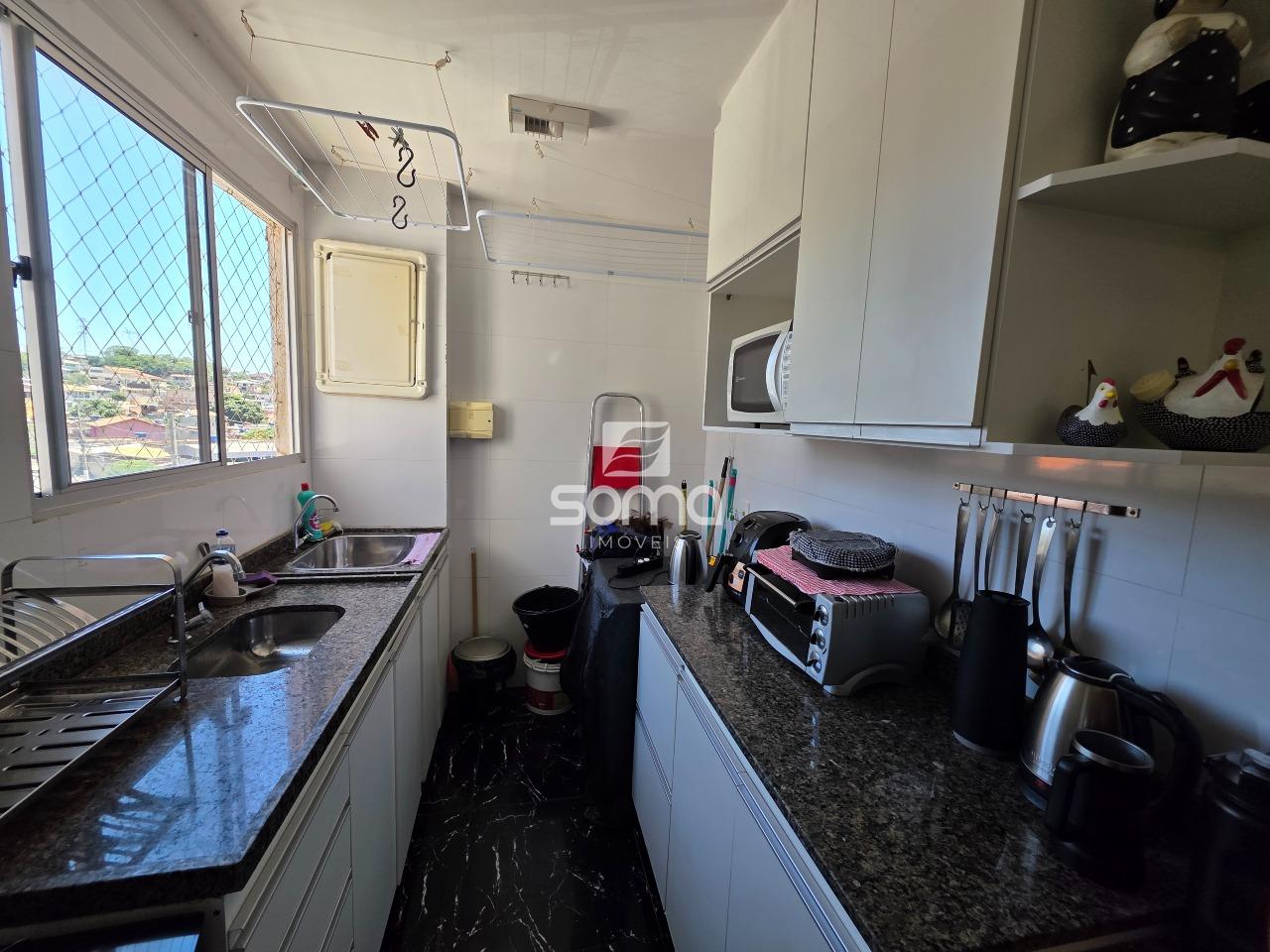 Apartamento à venda no Bonsucesso: