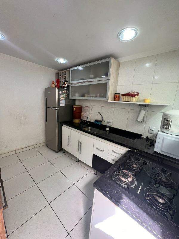 Casa à venda no Jardim Rubi: 