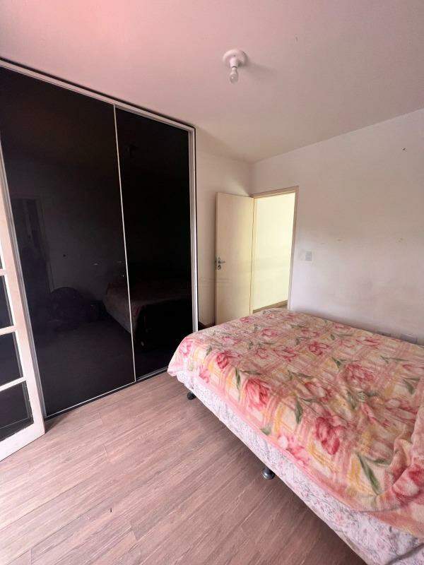 Casa à venda no Jardim Rubi: 