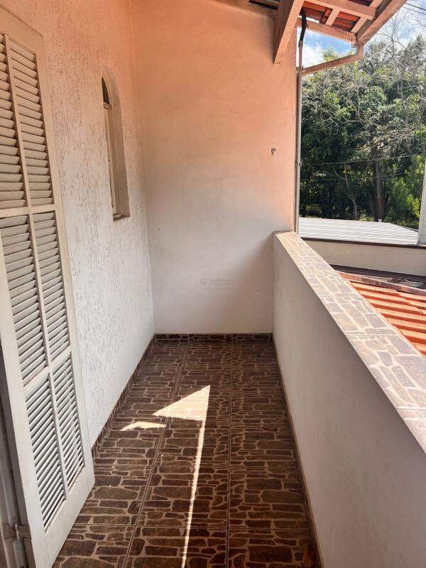 Casa à venda no Jardim Rubi: 