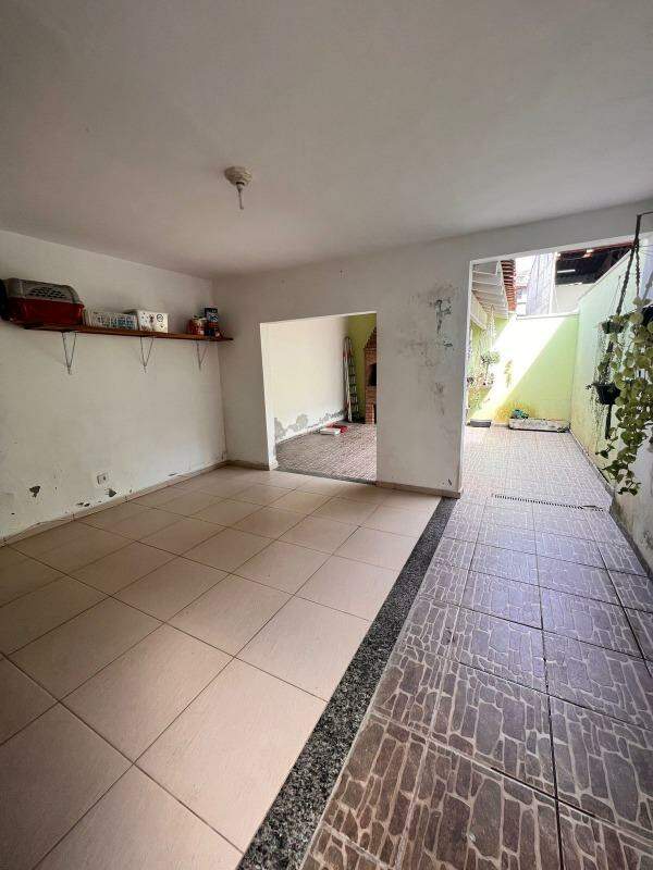 Casa à venda no Jardim Rubi: 